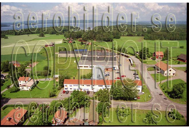 FFF 98-8905, #37. FFF 98-8905_0037 (Uppges vid kontakt med Svenska Aero-Bilder AB)